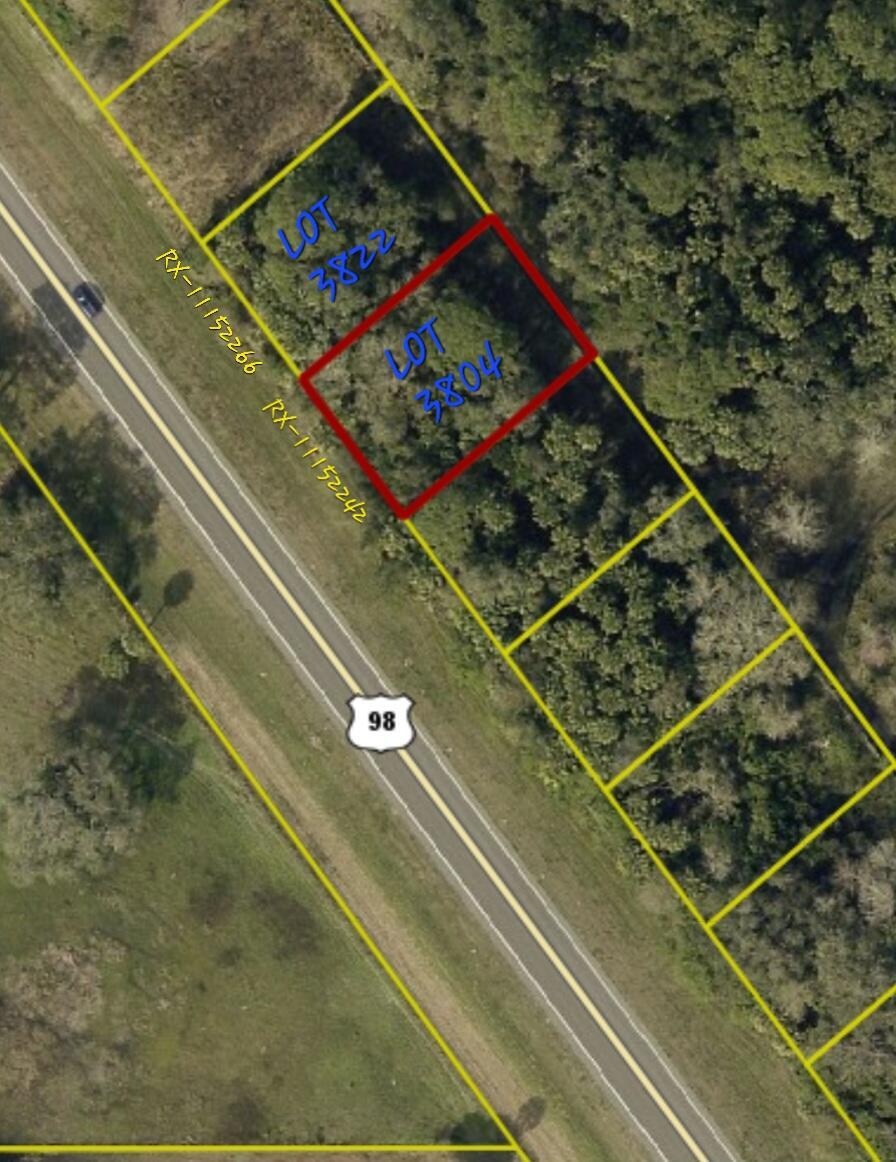 An aerial map shows a highlighted rectangular land parcel adjacent to a highway — 3822 Hwy 98 N, Okeechobee FL 34972, OKEECHOBEE, FL