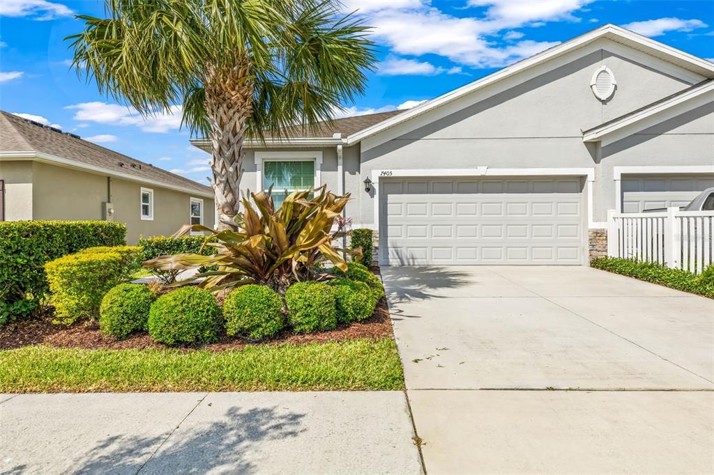 7405 STONEBROOK CIRCLE