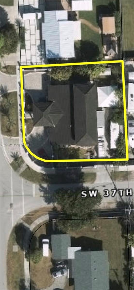 This aerial view shows a residential property highlighted in yellow on a corner lot — 3711 SW 122nd Ave, Miami FL 33175, MIAMI, FL