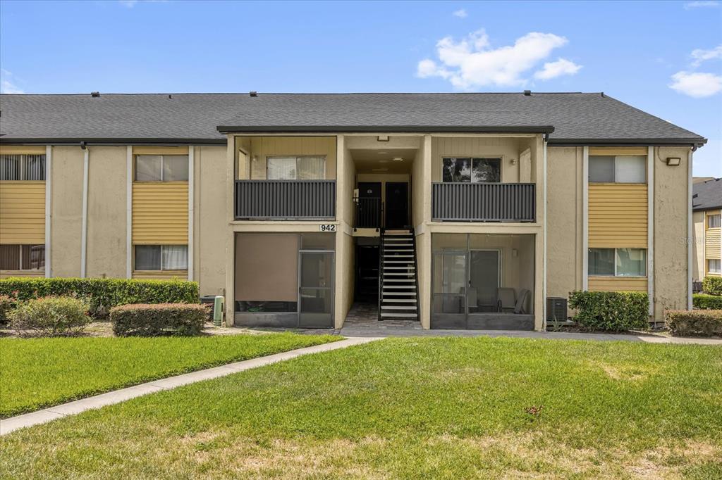942 LAKE DESTINY ROAD UNIT B
