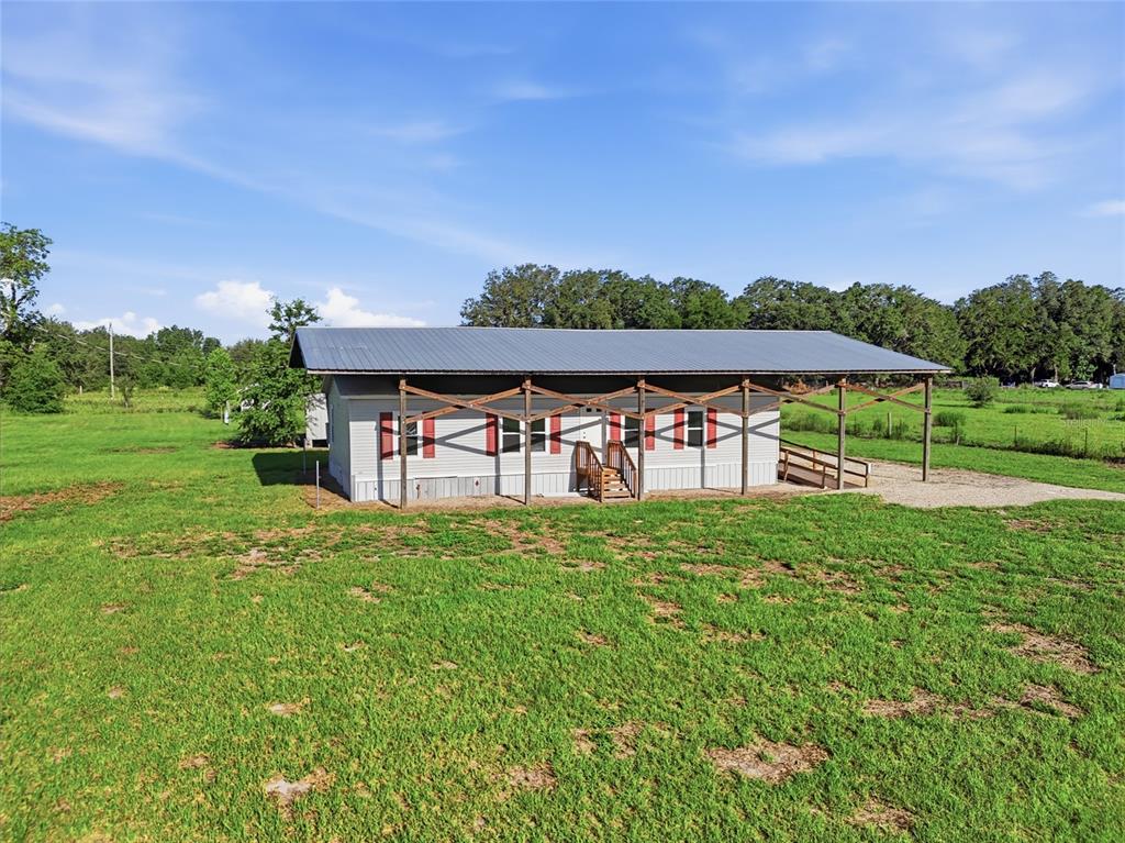 125 NW 40TH AVENUE
