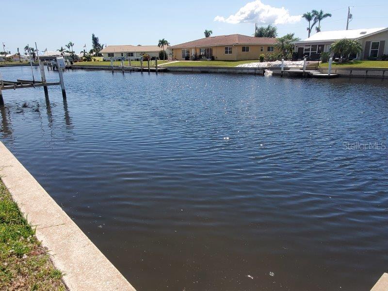 423 MATARES DRIVE, PUNTA GORDA, FL — photo 3 of 24