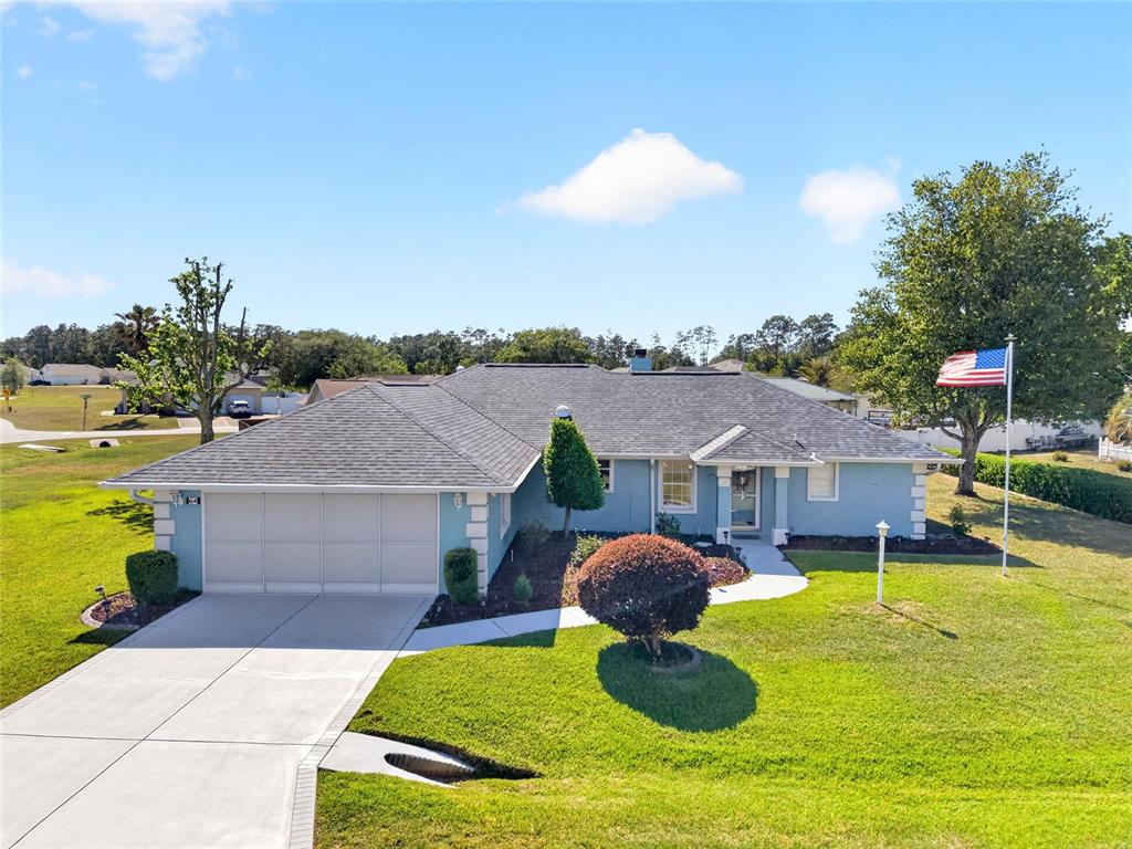 64 BAHIA TRACE CIRCLE