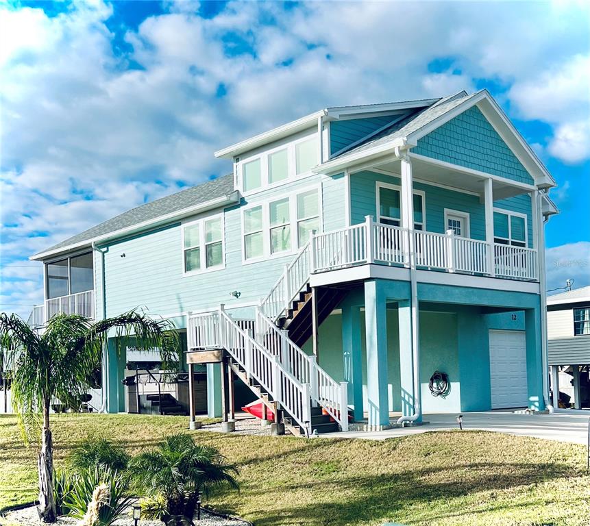 12 MOODY DRIVE