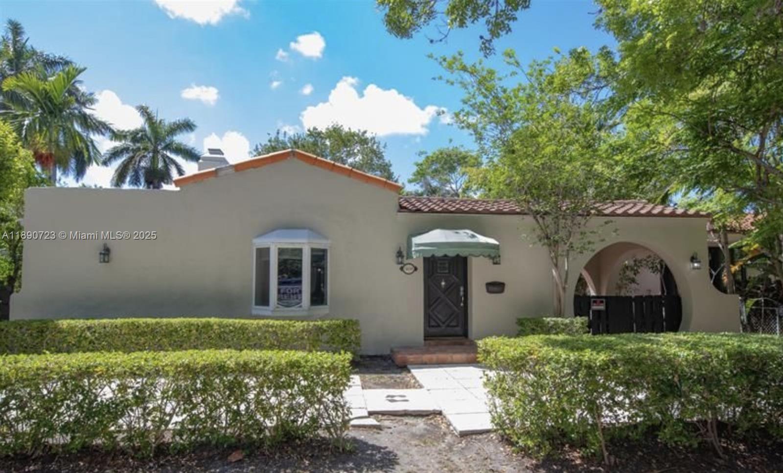 3050 Alton Rd, Miami Beach FL 33140