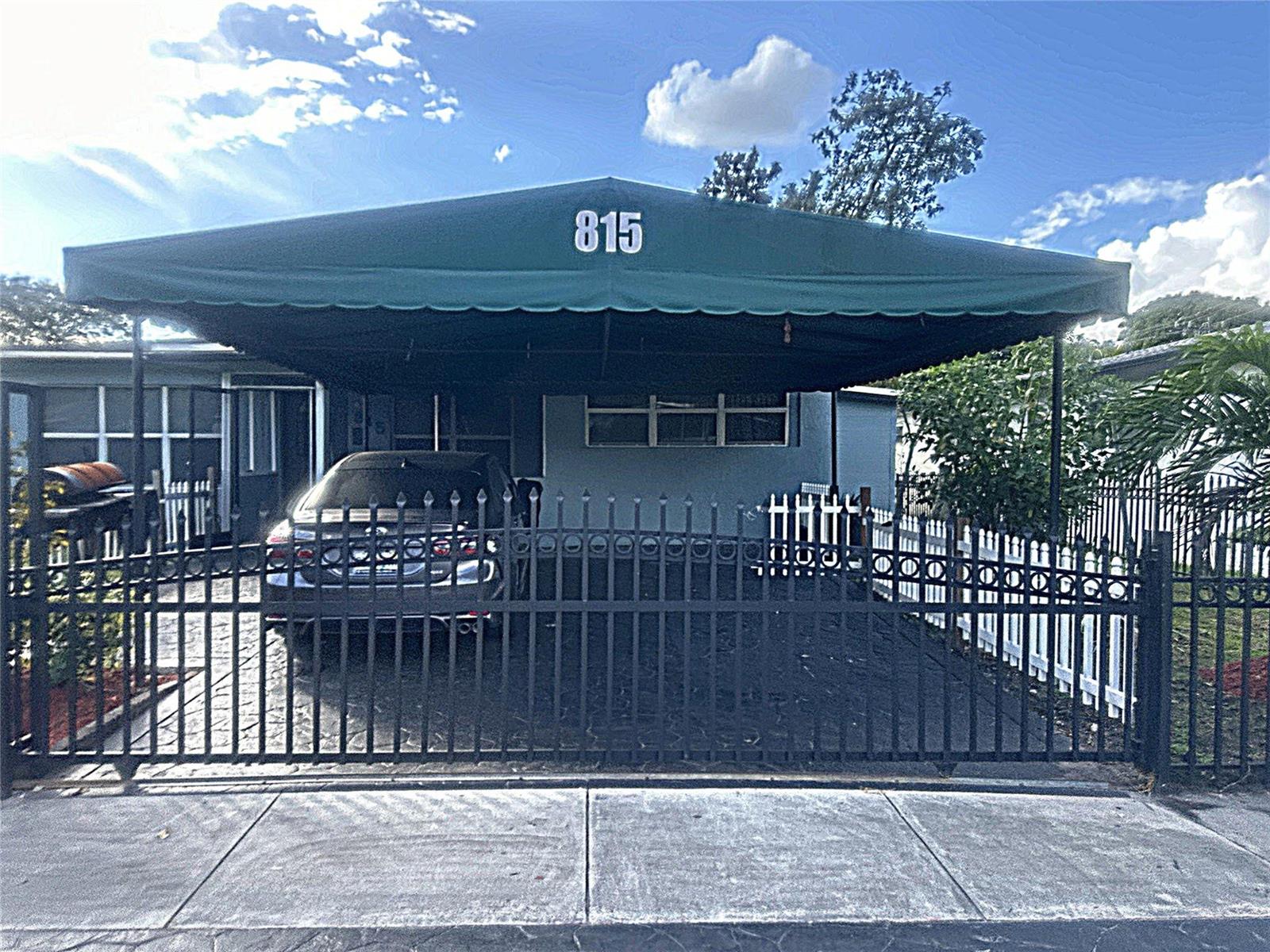 815 S 26th Court, Hollywood FL 33020