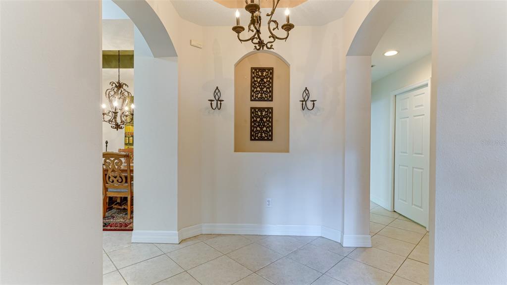 9454 DISCOVERY TERRACE UNIT 101A, BRADENTON, FL — photo 3 of 30