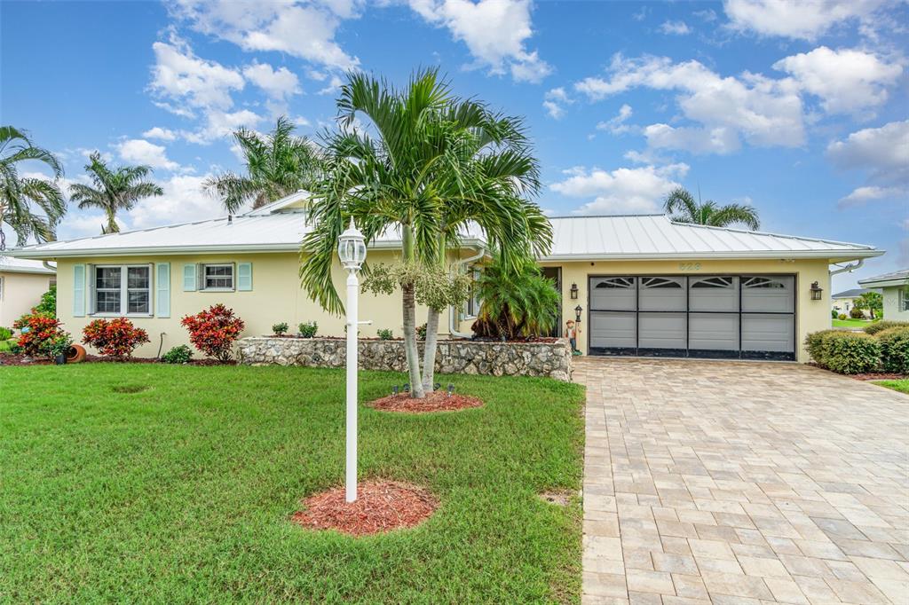 529 BELVEDERE COURT