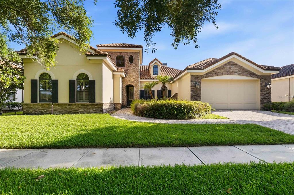 1298 BELLA VISTA CIRCLE