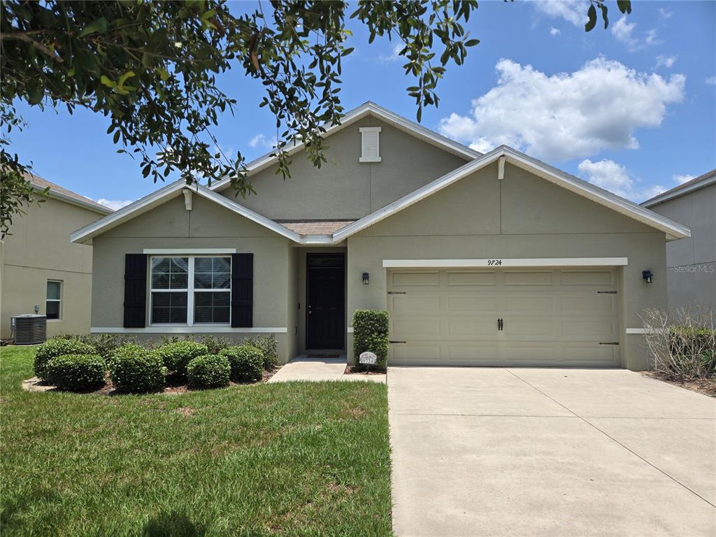 9724 TRONCAIS CIRCLE