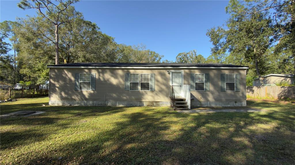6735 MANGROVE DRIVE