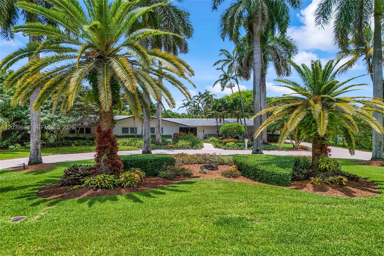 11900 SW 63rd Ave, Pinecrest FL 33156