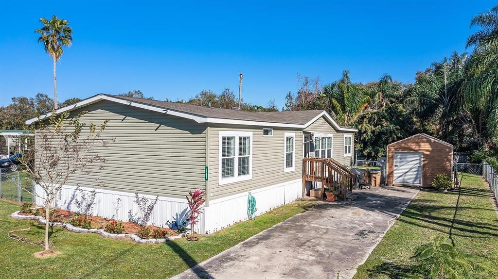 1085 MARY FRANCES DRIVE