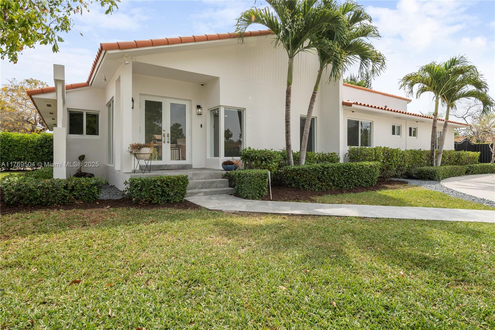 6881 SW 94th Ave, Miami FL 33173