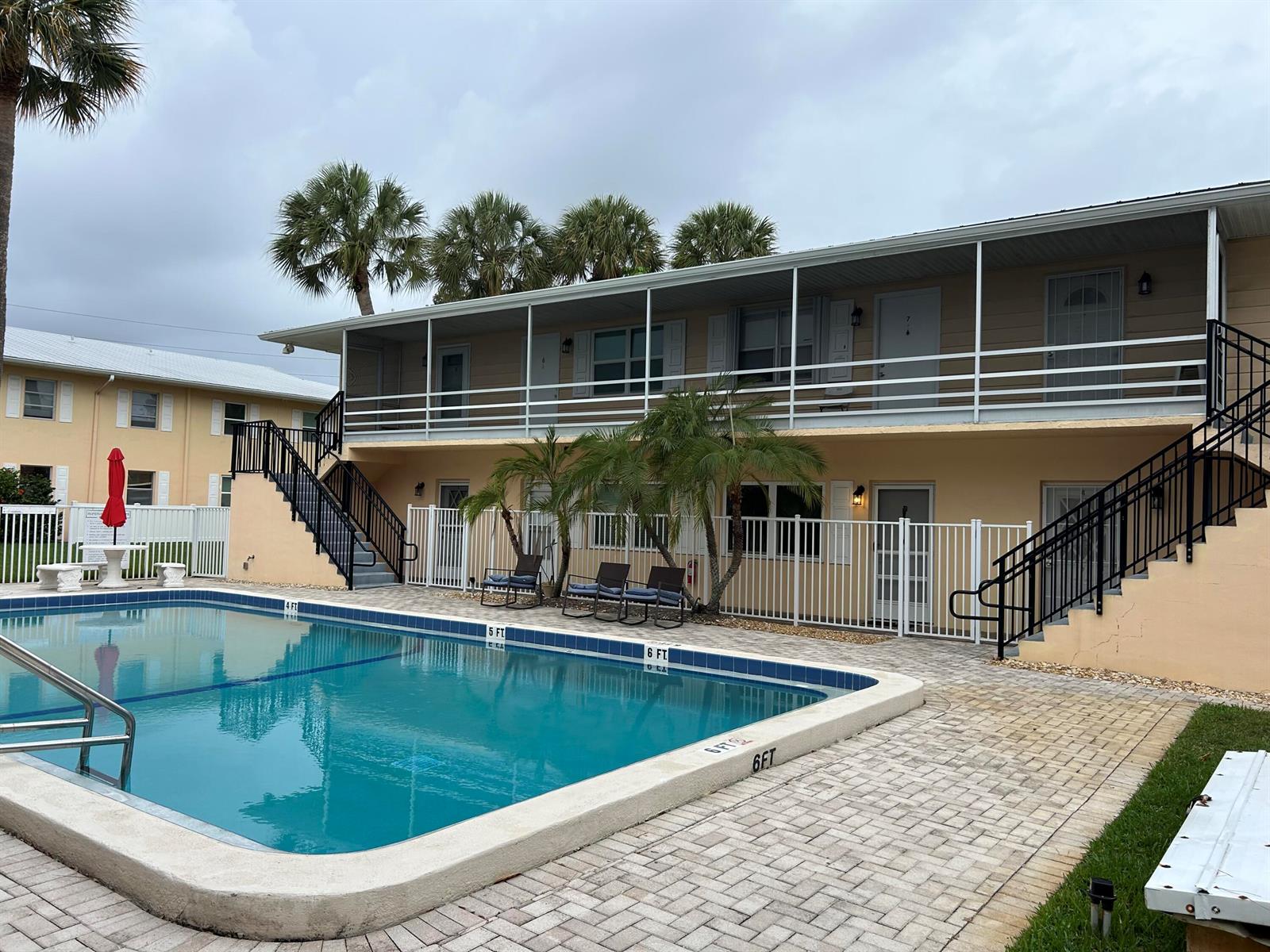 333 SE Martin Avenue # 7, Stuart FL 34996