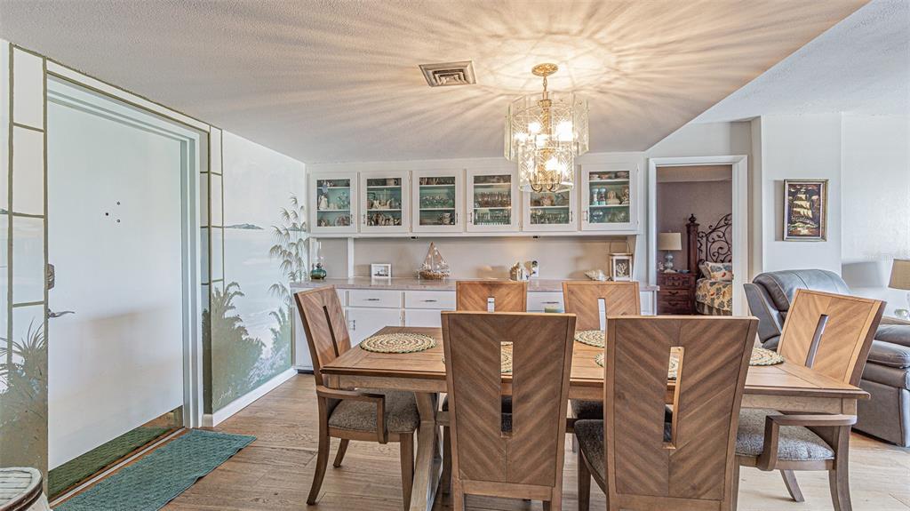 7 ELGIN PLACE UNIT 301, DUNEDIN, FL — photo 5 of 30