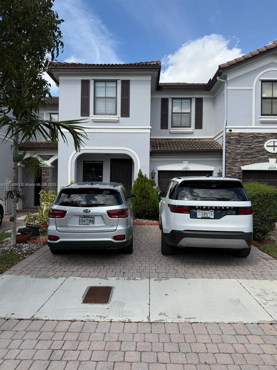 11663 NW 87th Ln # 11663, Doral FL 33178