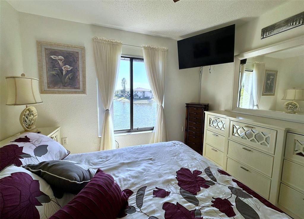4000 OAKVIEW DRIVE UNIT L8, PUNTA GORDA, FL — photo 4 of 30