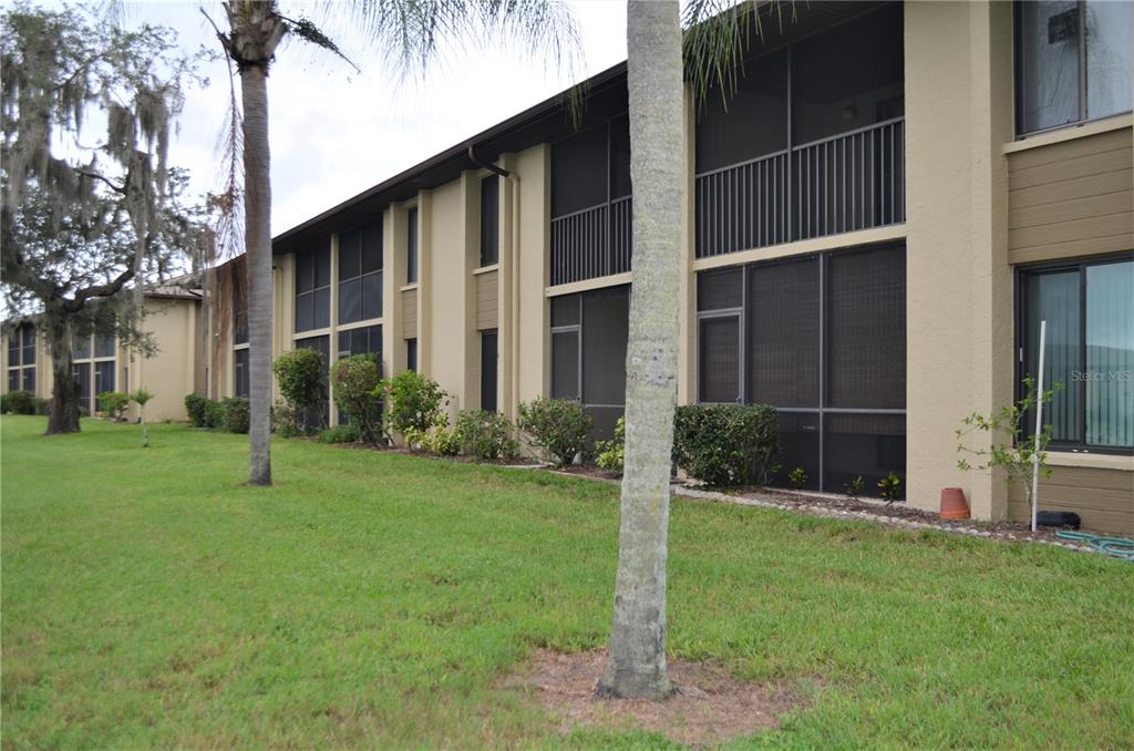 4000 OAKVIEW DRIVE UNIT L8, PUNTA GORDA, FL — photo 5 of 30
