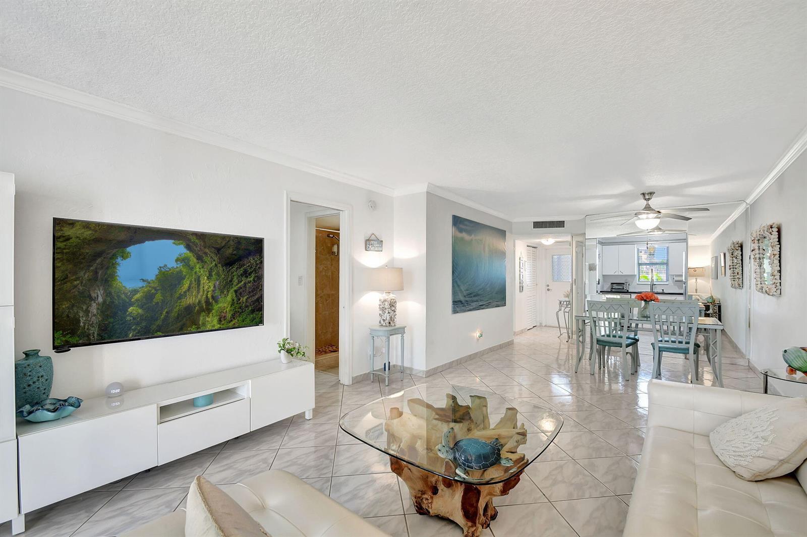 720 E Ocean Avenue # 202, Boynton Beach FL 33435