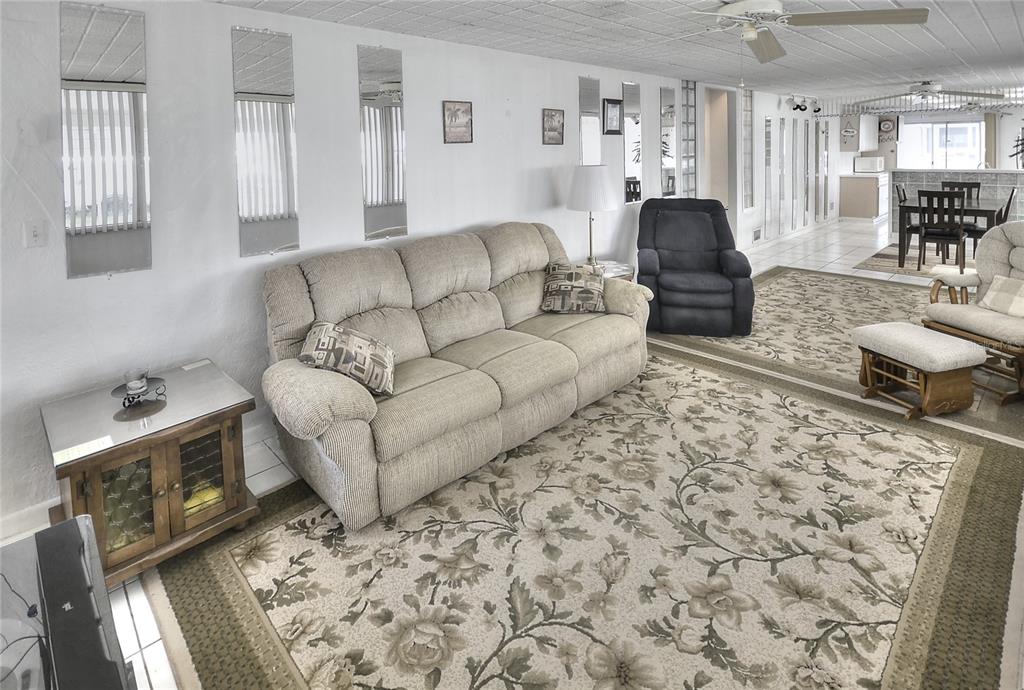 187 E ARIEL ROAD, OAK HILL, FL — photo 4 of 30