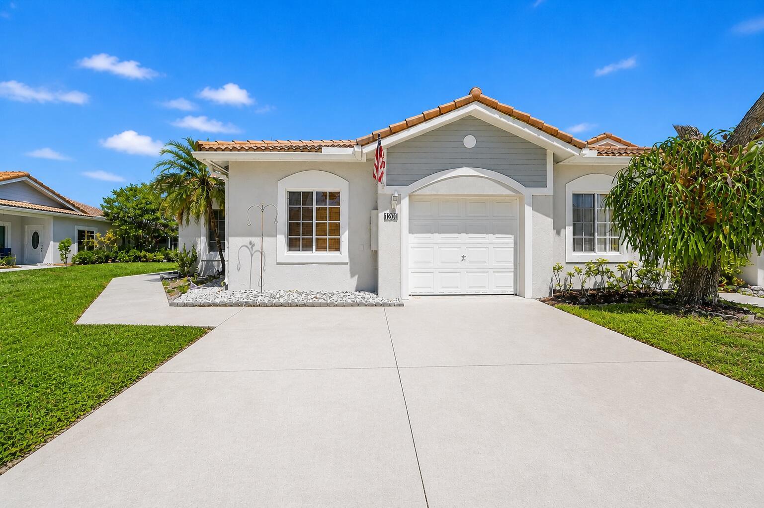 4701 SW 13th Street, Deerfield Beach FL 33442