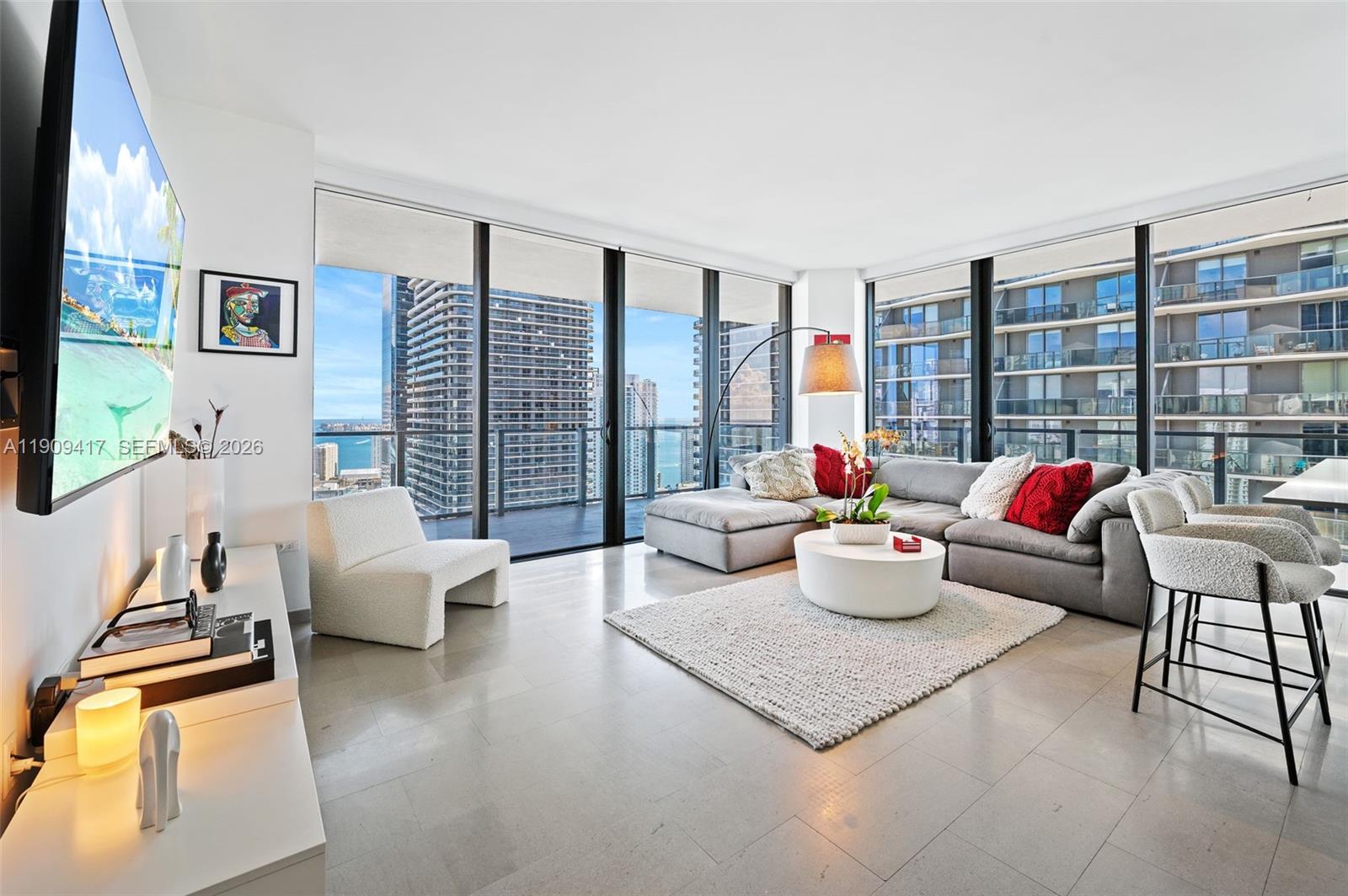 88 SW 7th St # 3101, Miami FL 33130