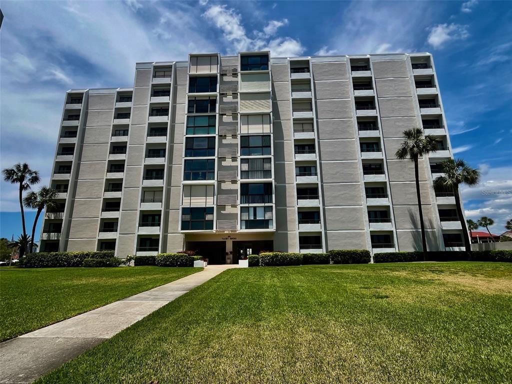 851 BAYWAY BOULEVARD UNIT 405