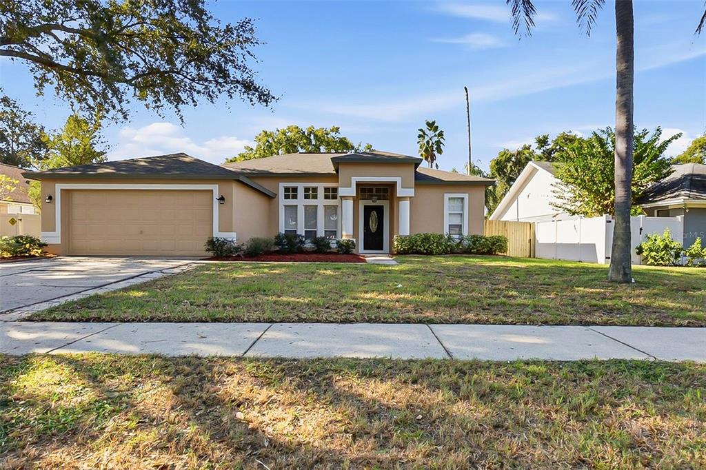2905 EMPRESS COURT