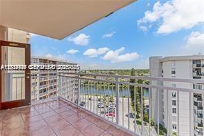 2025 NE 164th St # 904, North Miami Beach FL 33162