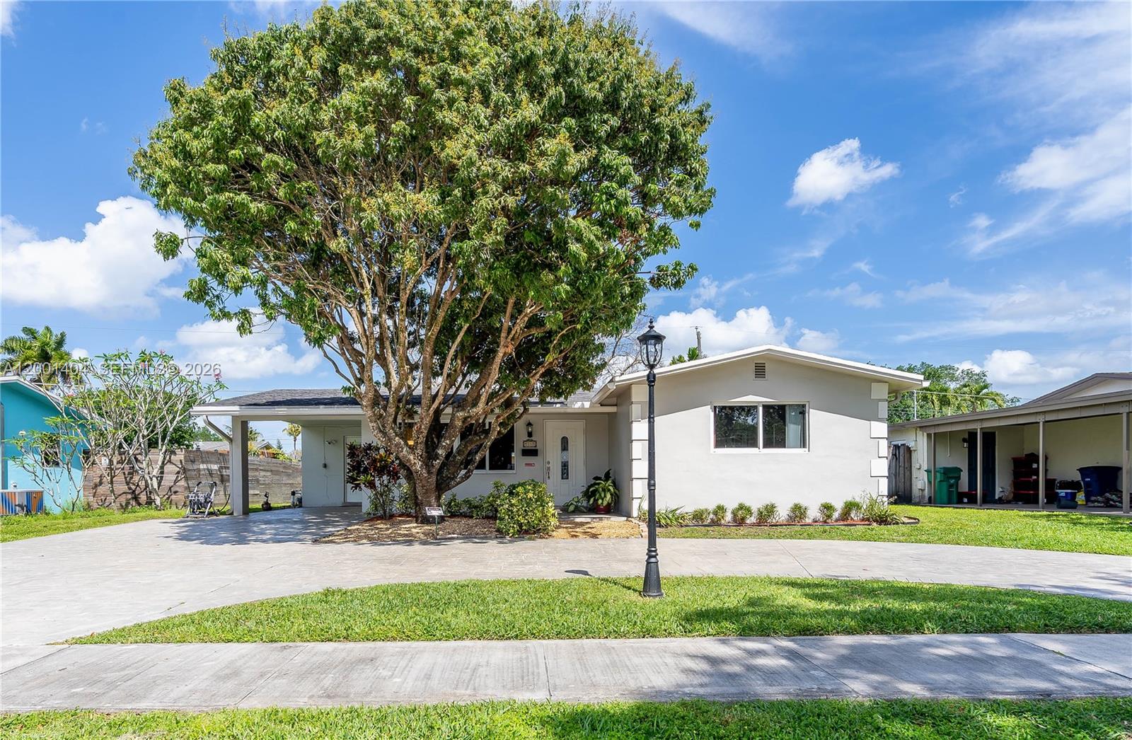 5040 SW 94th Ter, Cooper City FL 33328