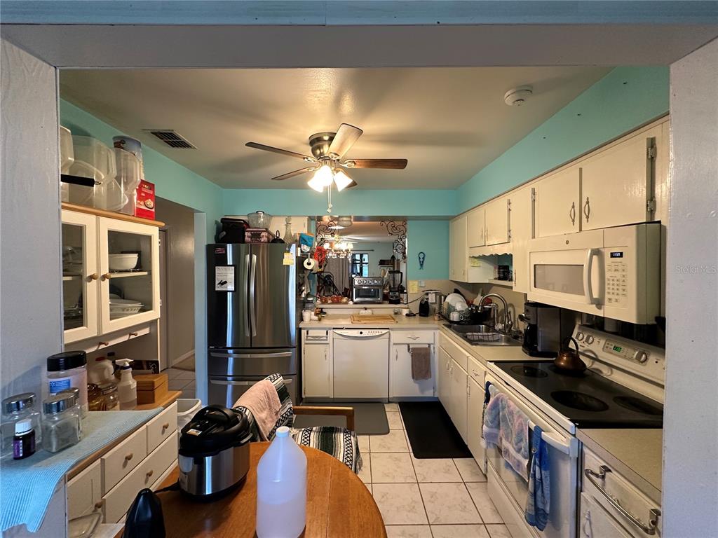 913 MICHIGAN AVENUE, ST CLOUD, FL — photo 5 of 19