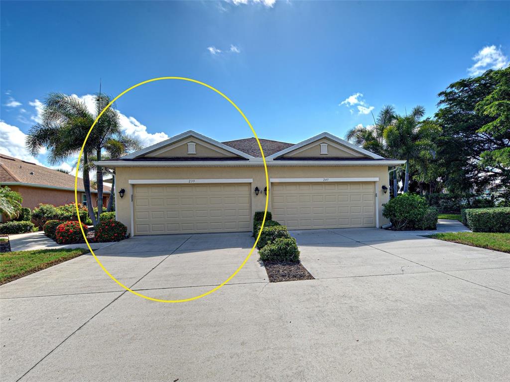 239 FONTANELLE CIRCLE