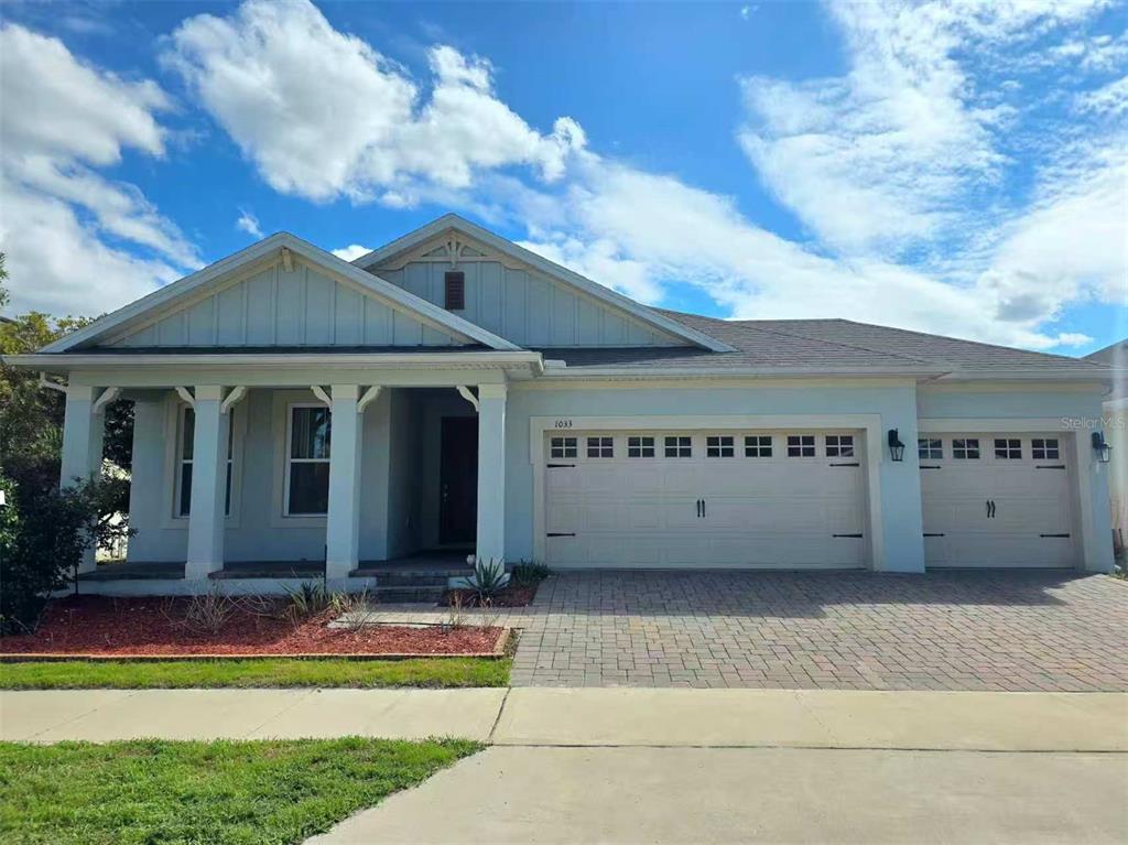 1033 WOOD DALE CIRCLE