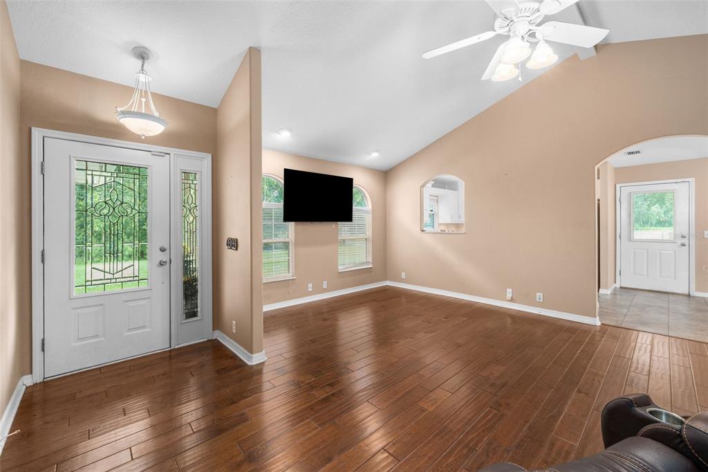 121 GECK ROAD, PALATKA, FL — photo 5 of 30
