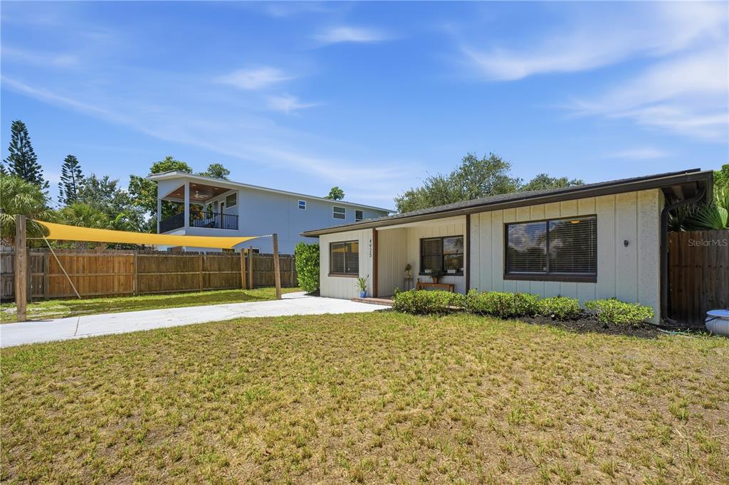 4925 REMINGTON DRIVE, SARASOTA, FL — photo 5 of 30