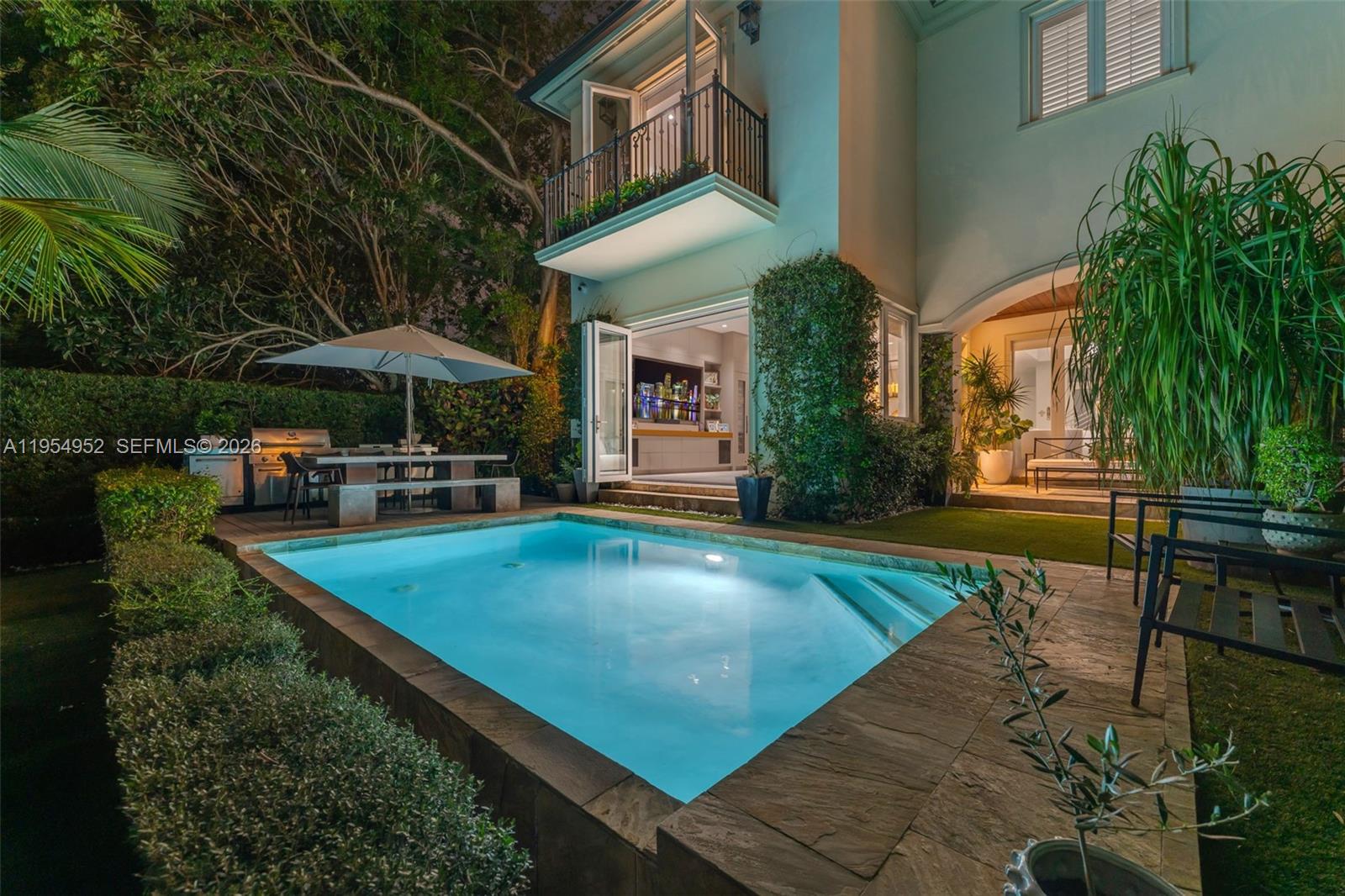 4819 University Drive, Coral Gables FL 33146