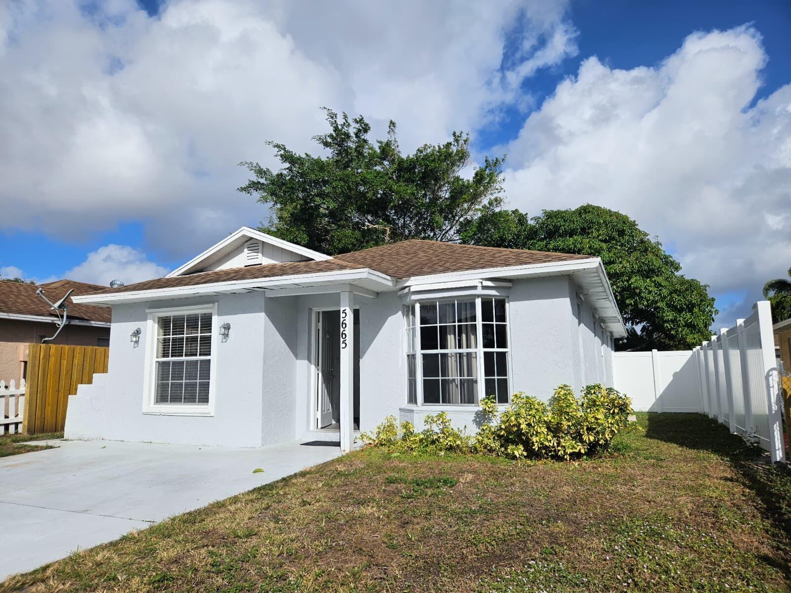 5665 Boynton Cove Way, Boynton Beach FL 33437