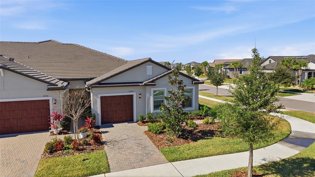 10162 ECHO DOCK LOOP, SAN ANTONIO, FL — photo 2 of 30