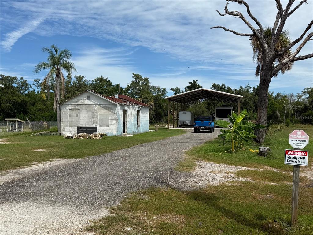 912 PINEY POINT ROAD