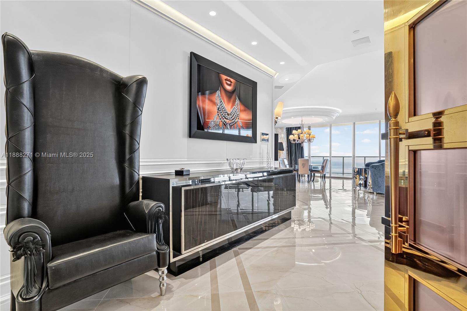 Entrance — BAL HARBOUR, FL