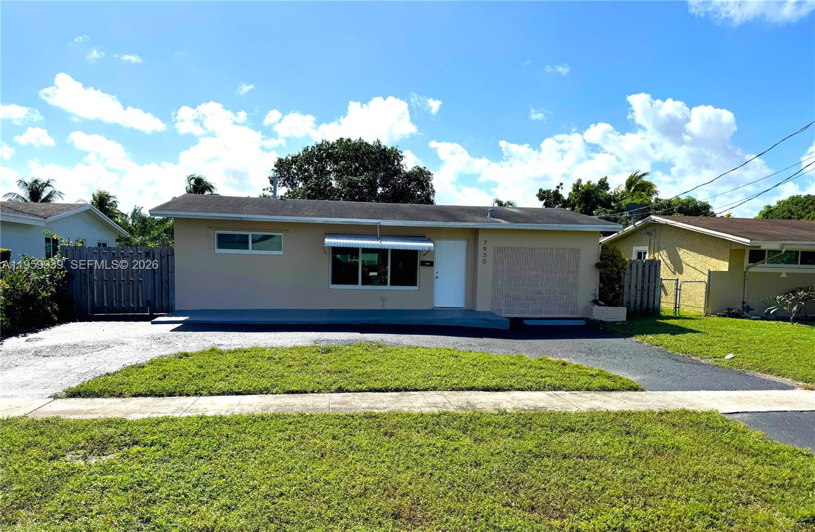 7930 NW 21st Ct, Sunrise FL 33322