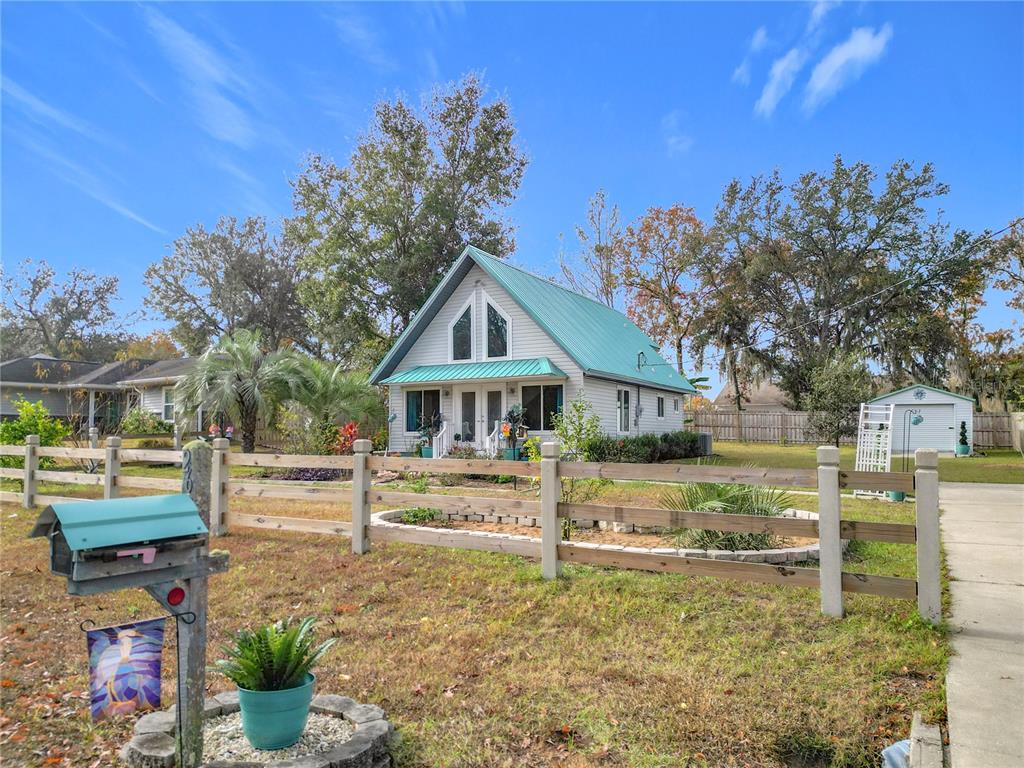 26 HEMLOCK CIRCLE