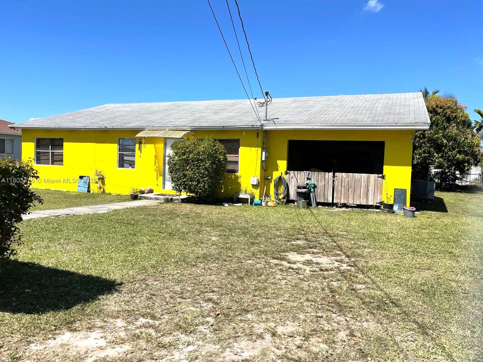 12035 SW 214th Ter, Miami FL 33177