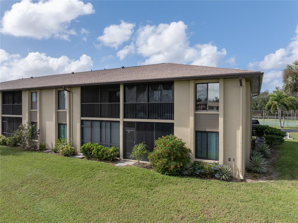 4032 OAKVIEW DRIVE UNIT H1