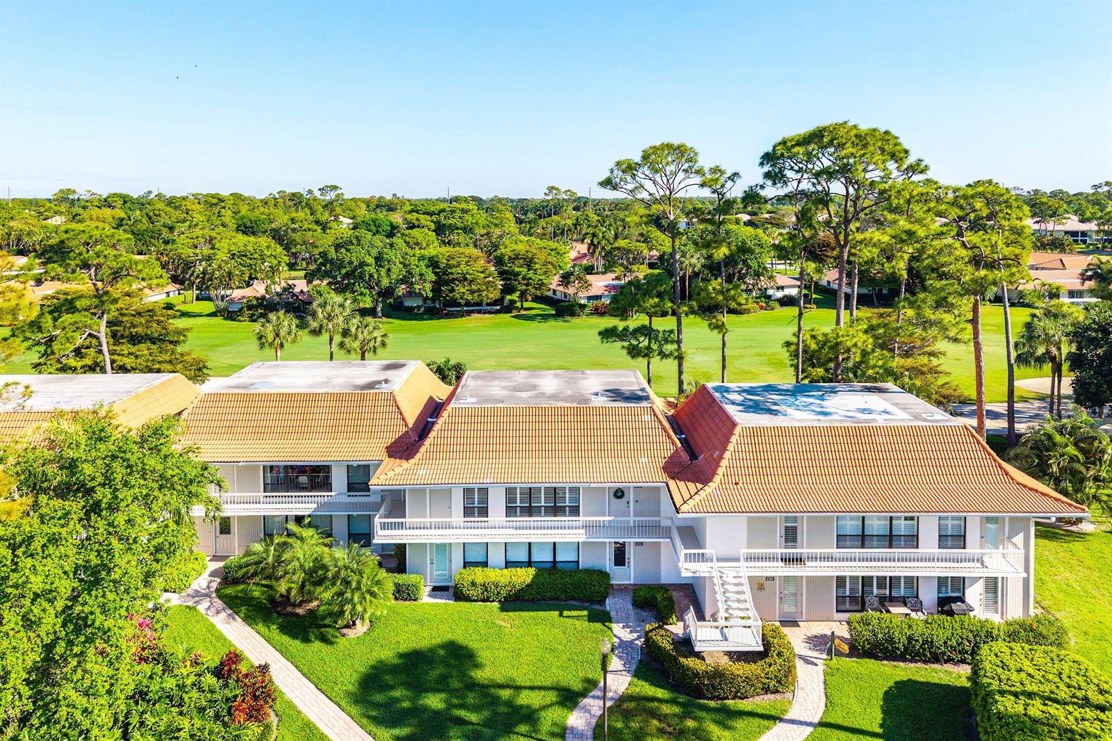 4595 Kittiwake Court, Boynton Beach FL 33436
