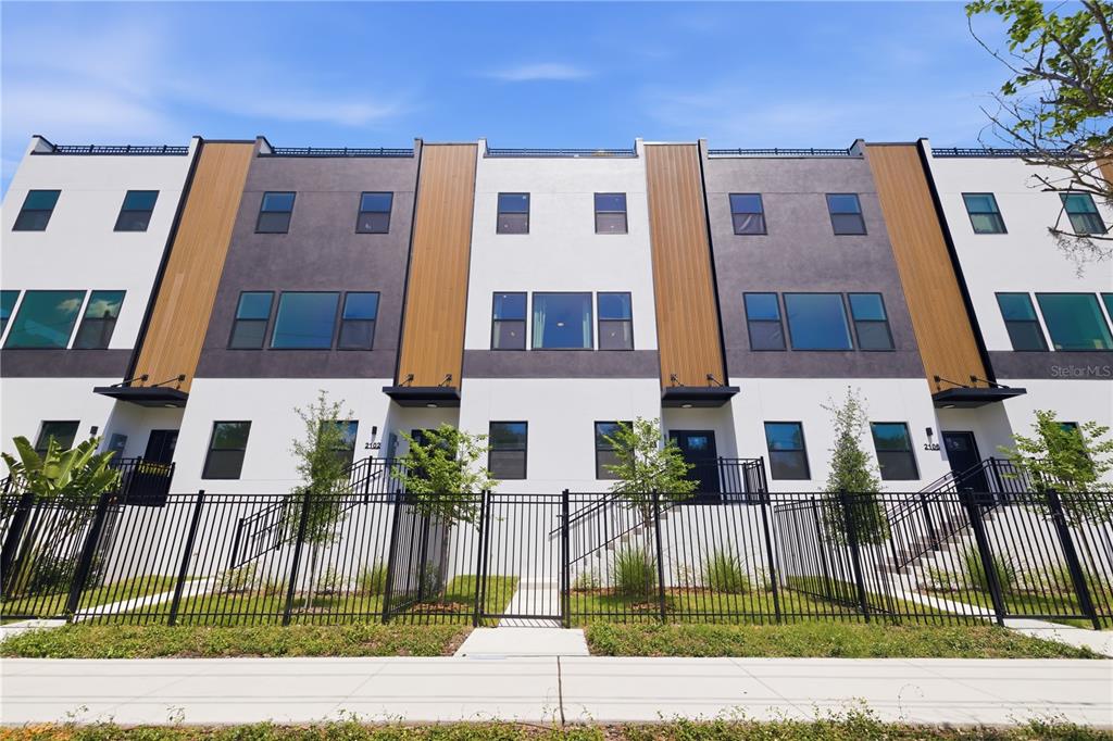 2104 4TH STREET S UNIT 3