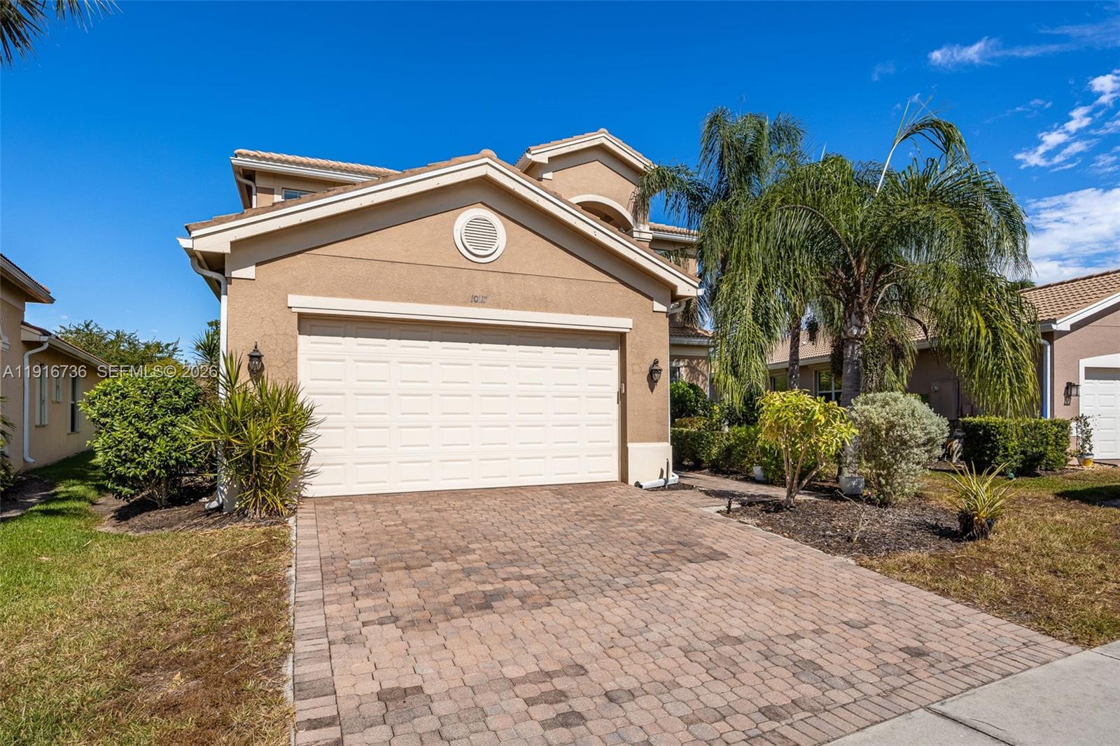 10117 Silver Maple CT, Fort Myers FL 33913