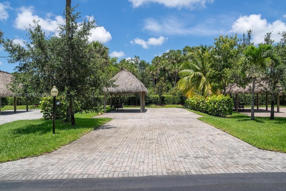147 S Cortez Dr, Margate FL 33068
