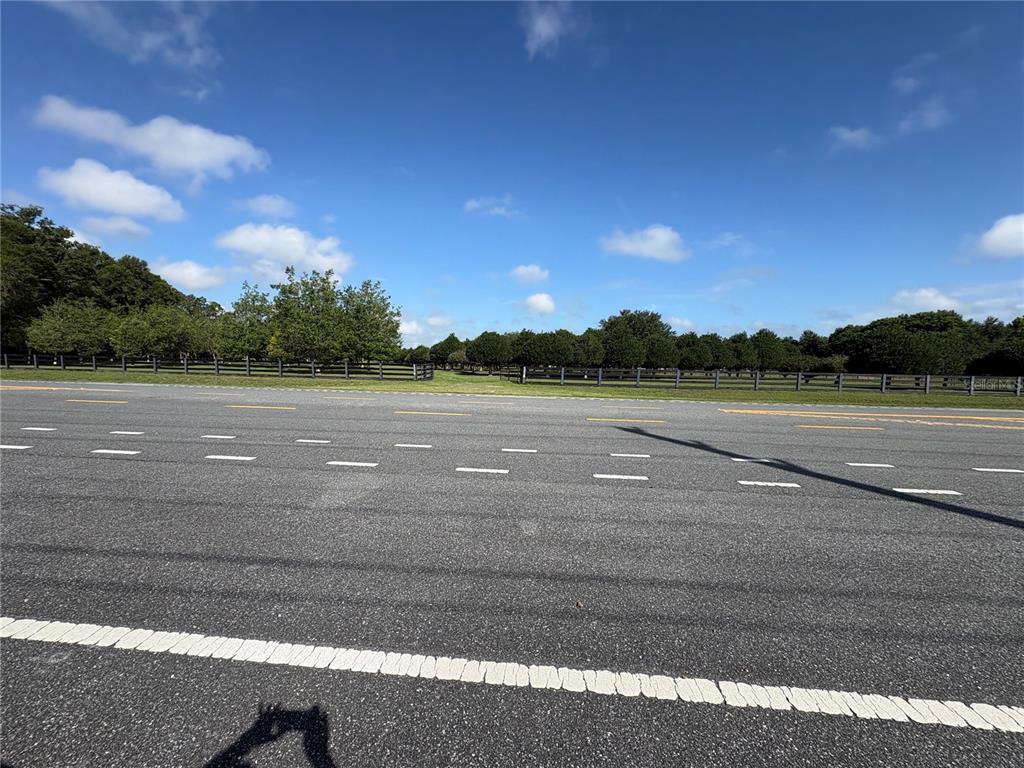 1238 S US 301